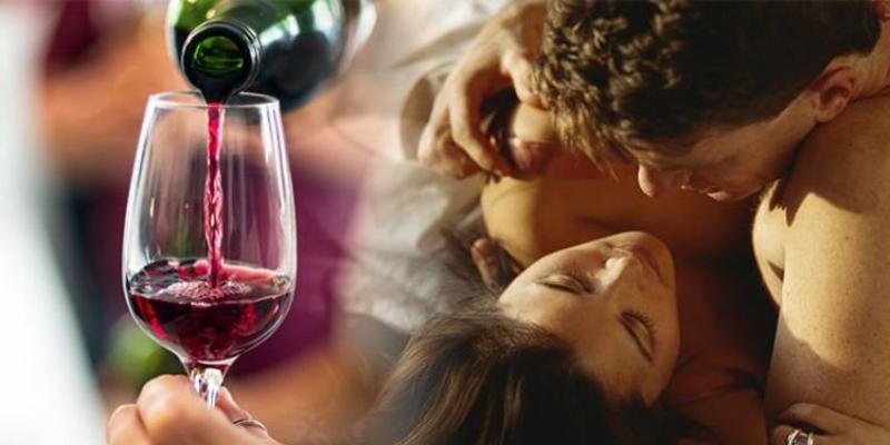 Una coppia fa sesso dopo aver bevuto un bicchiere di vino